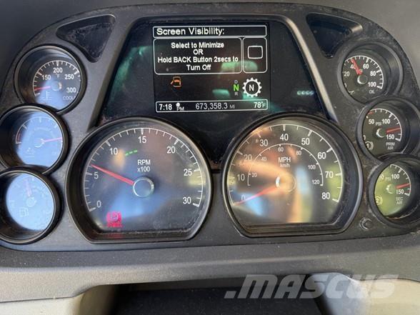 Peterbilt 579 Vilcēji