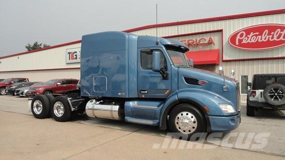 Peterbilt 579 Vilcēji