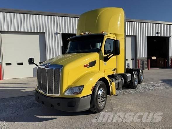 Peterbilt 579 Vilcēji