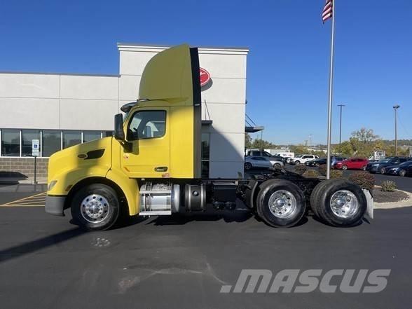 Peterbilt 579 Vilcēji