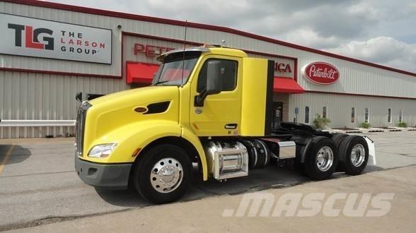 Peterbilt 579 Vilcēji