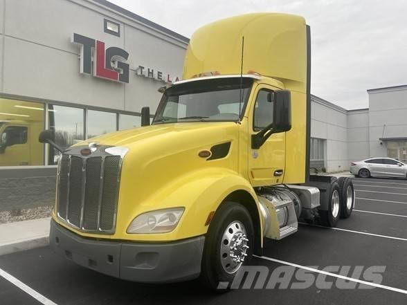 Peterbilt 579 Vilcēji