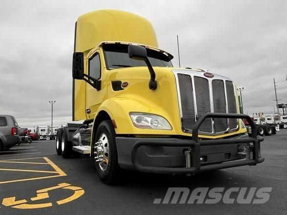 Peterbilt 579 Vilcēji