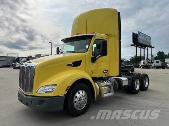 Peterbilt 579 Vilcēji