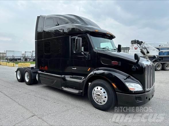 Peterbilt 579 Vilcēji