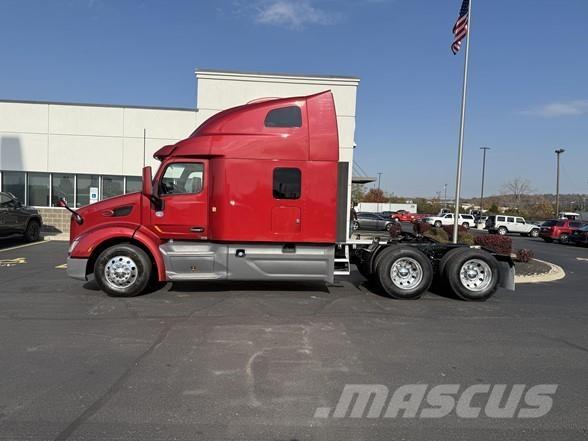 Peterbilt 579 Vilcēji