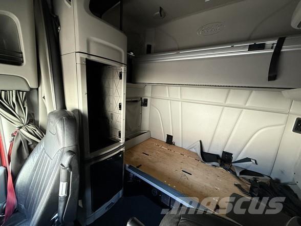 Peterbilt 579 Vilcēji