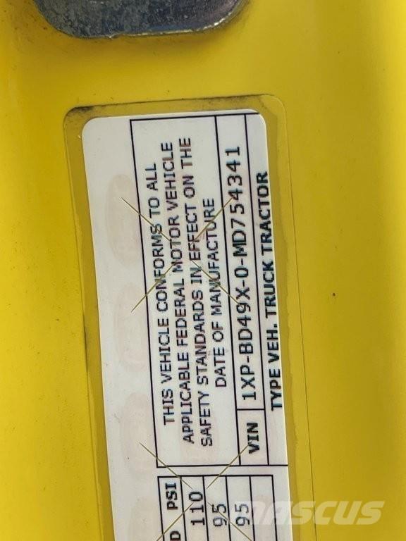 Peterbilt 579 Vilcēji