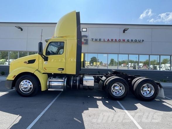 Peterbilt 579 Vilcēji