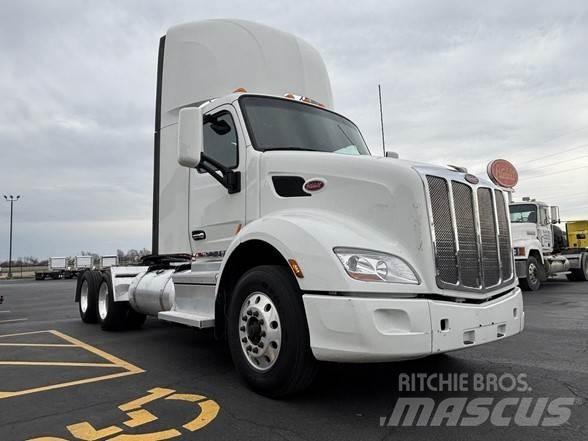 Peterbilt 579 Vilcēji