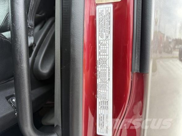 Peterbilt 579 Vilcēji