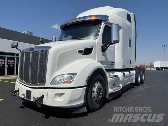 Peterbilt 579 Vilcēji