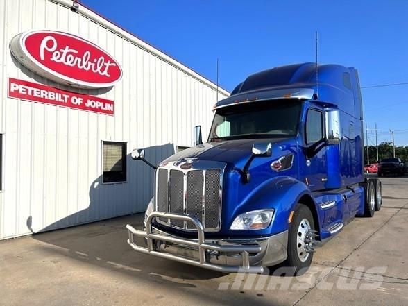 Peterbilt 579 Vilcēji