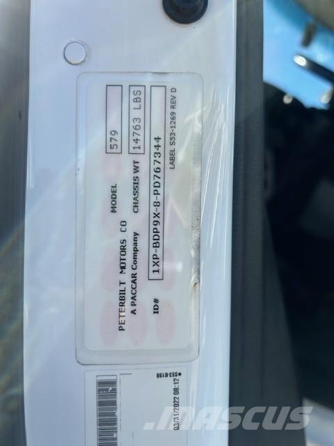Peterbilt 579 Vilcēji