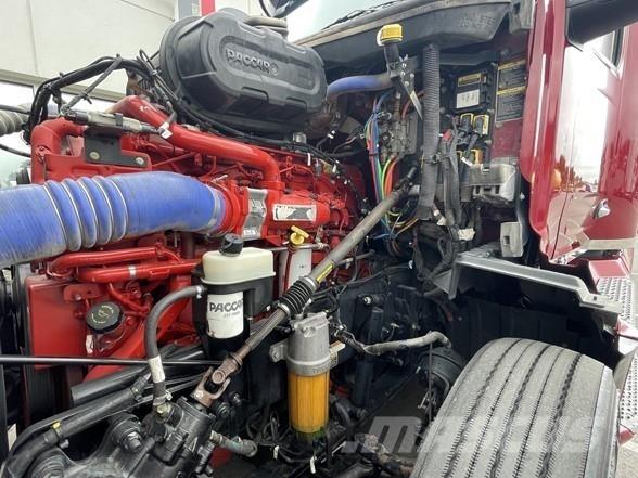 Peterbilt 579 Vilcēji