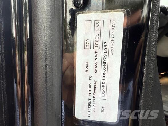 Peterbilt 579 Vilcēji