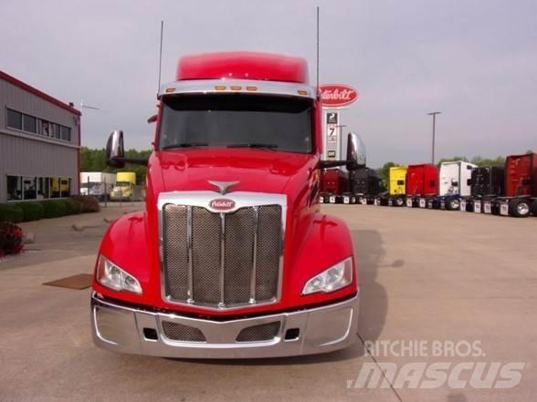 Peterbilt 579 Vilcēji
