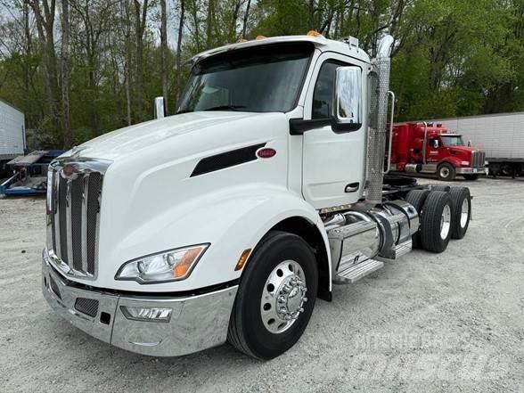 Peterbilt 579 Vilcēji