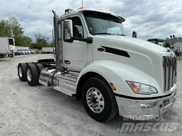 Peterbilt 579 Vilcēji