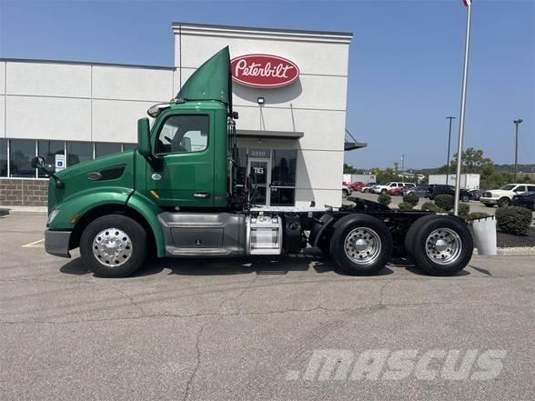 Peterbilt 579 Vilcēji