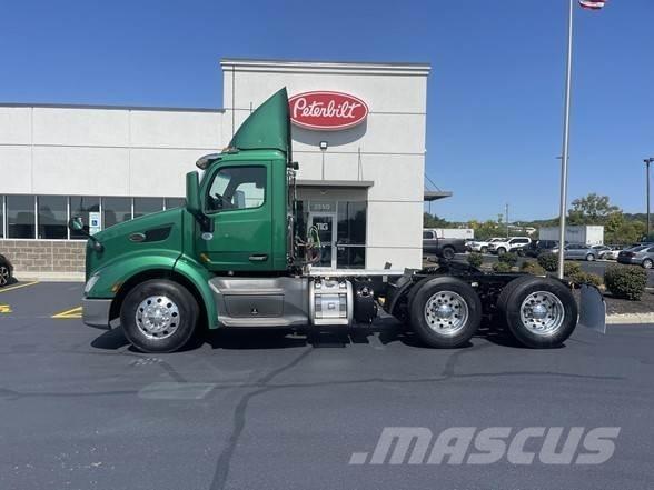 Peterbilt 579 Vilcēji