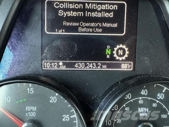 Peterbilt 579 Vilcēji