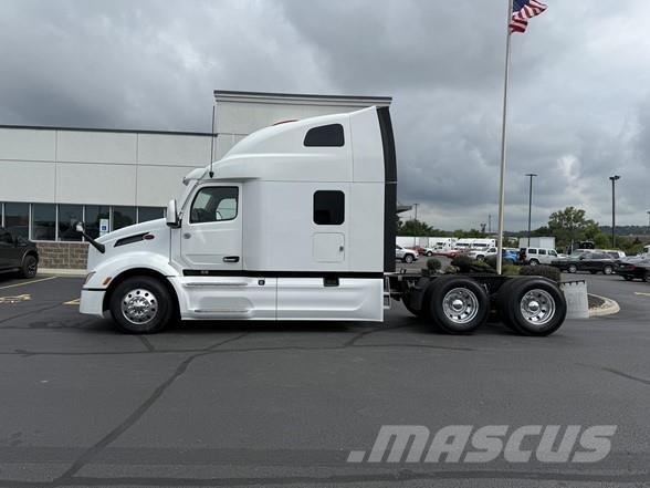 Peterbilt 579 Vilcēji