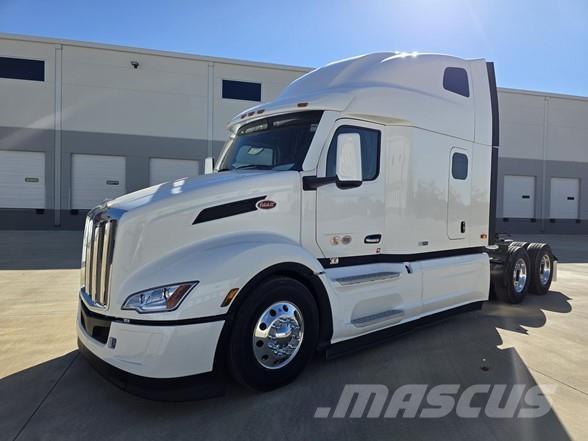 Peterbilt 579 Vilcēji