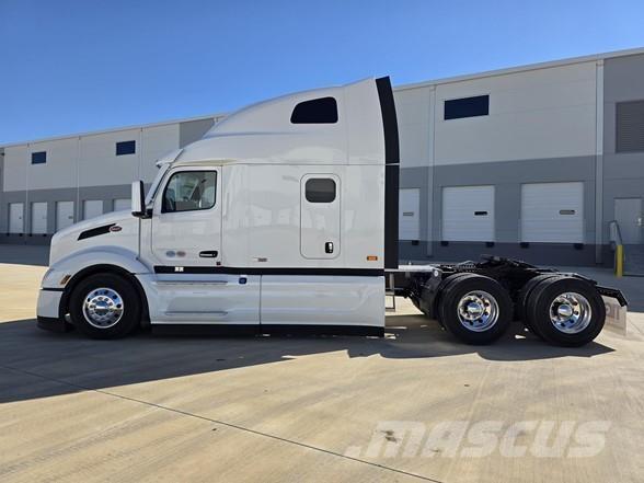 Peterbilt 579 Vilcēji