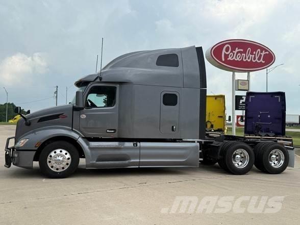Peterbilt 579 Vilcēji