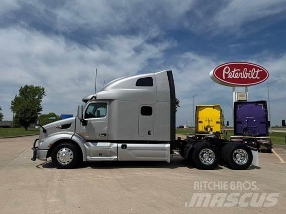 Peterbilt 579 Vilcēji
