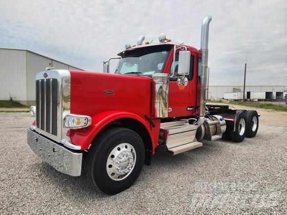 Peterbilt 589 Vilcēji