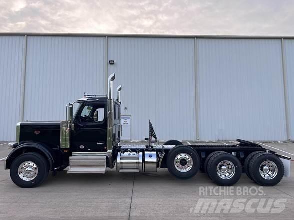 Peterbilt 589 Vilcēji