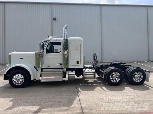 Peterbilt 589 Vilcēji