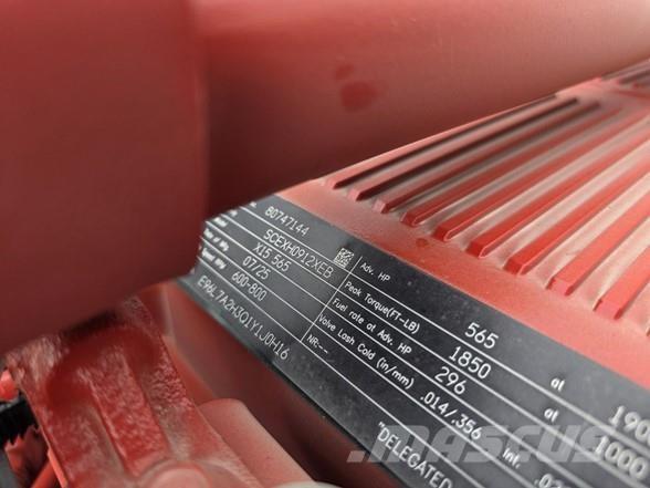 Peterbilt 589 Vilcēji