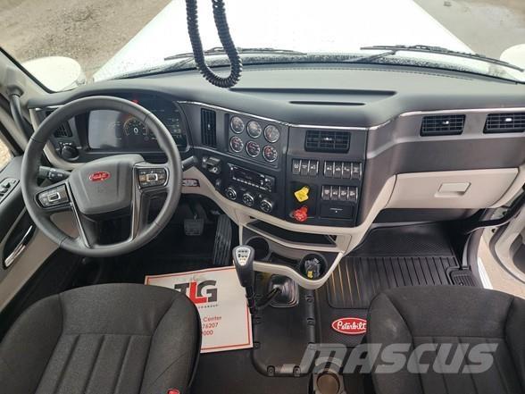 Peterbilt 589 Vilcēji