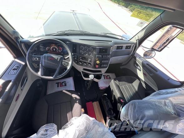 Peterbilt 589 Vilcēji