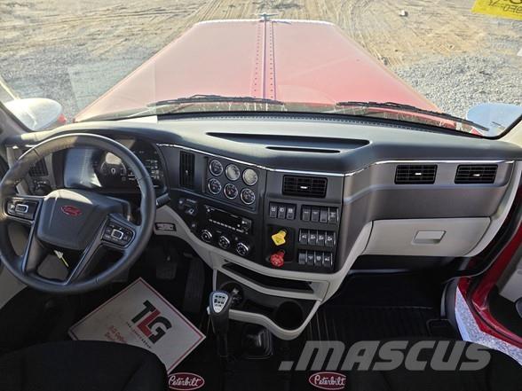 Peterbilt 589 Vilcēji