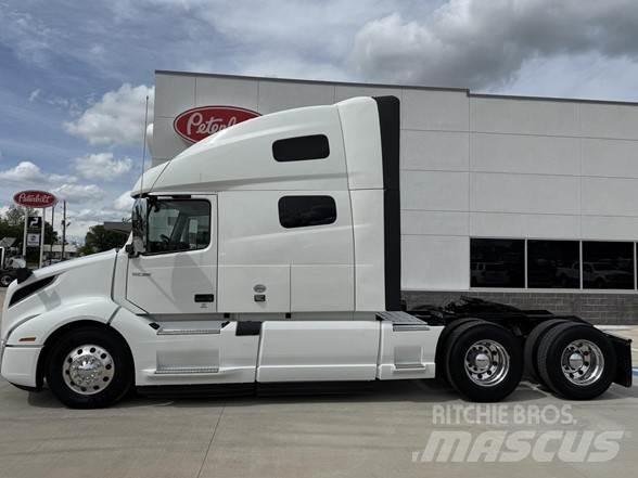 Volvo VNL42860 Vilcēji