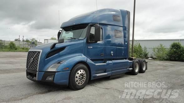 Volvo VNL64T760 Vilcēji