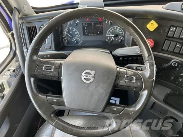 Volvo VNL64T860 Vilcēji