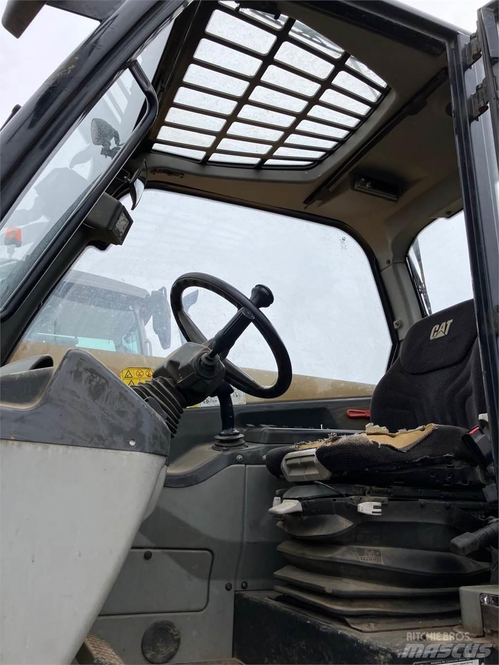 Takeuchi  Kāpurķēžu ekskavatori
