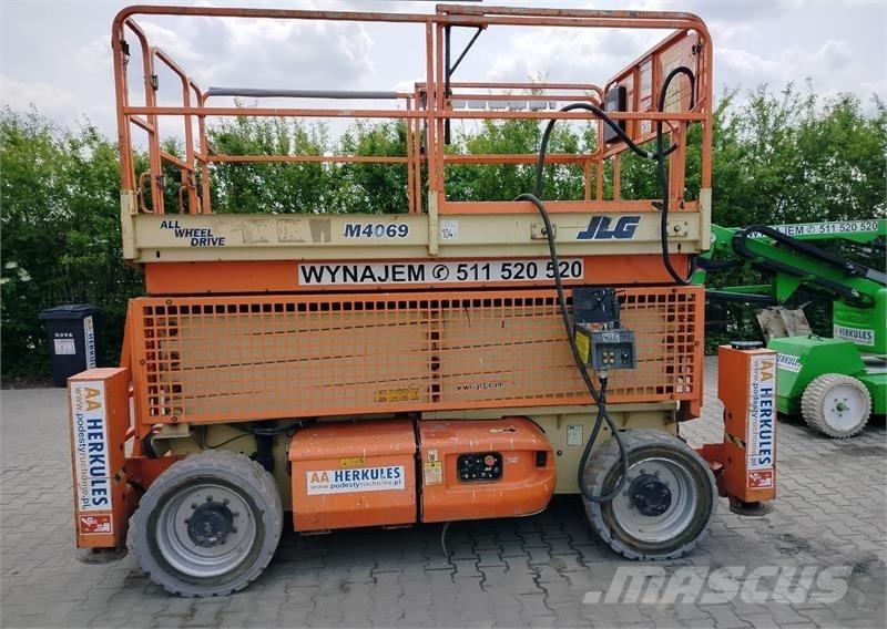 JLG 4069 Šķerveida pacēlāji