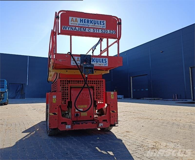 JLG 4069 Šķerveida pacēlāji