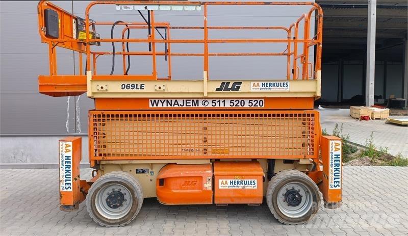 JLG 4069 Šķerveida pacēlāji