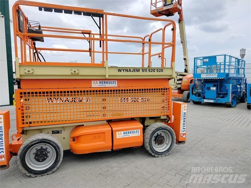 JLG 4069 Šķerveida pacēlāji