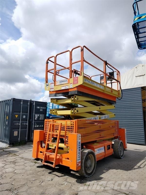 JLG 4069 Šķerveida pacēlāji