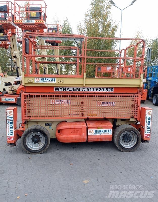 JLG 4069 Šķerveida pacēlāji