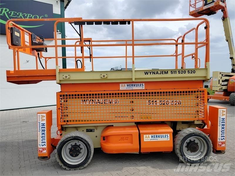 JLG 4069 Šķerveida pacēlāji