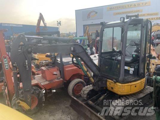 Komatsu PC26MR-3 Mini ekskavatori < 7 t